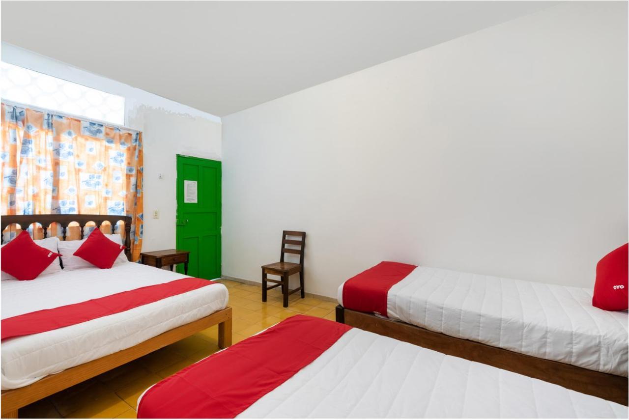 Oyo Hotel Las Palmas Cuyutlan Manzanillo Extérieur photo