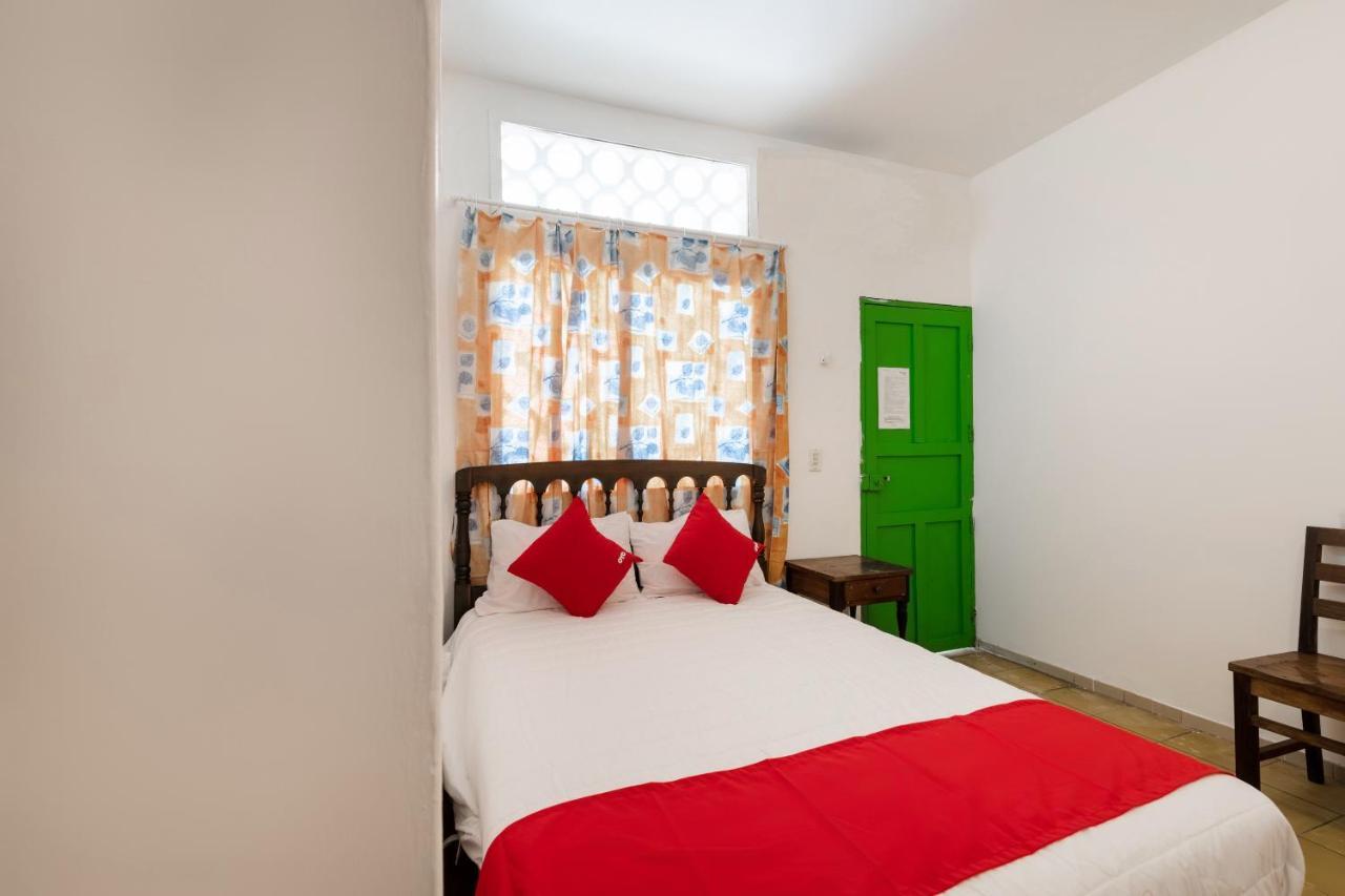 Oyo Hotel Las Palmas Cuyutlan Manzanillo Extérieur photo