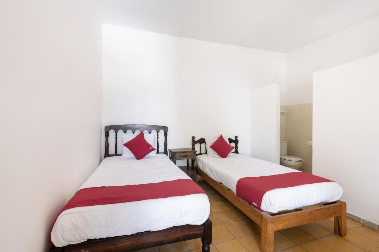 Oyo Hotel Las Palmas Cuyutlan Manzanillo Extérieur photo